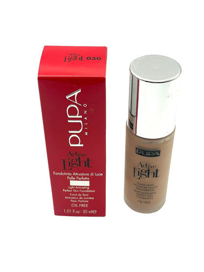 Pupa Milano Foundation Active Light Oil Free Golden Beige #050 Makeup